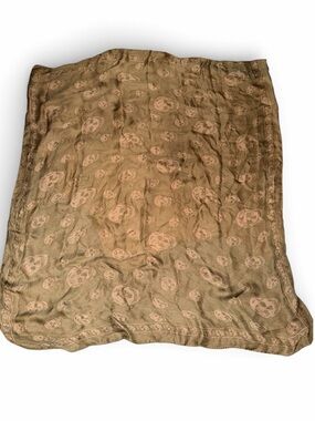 Alexander McQueen green Skull-Print large 100% silk scarf